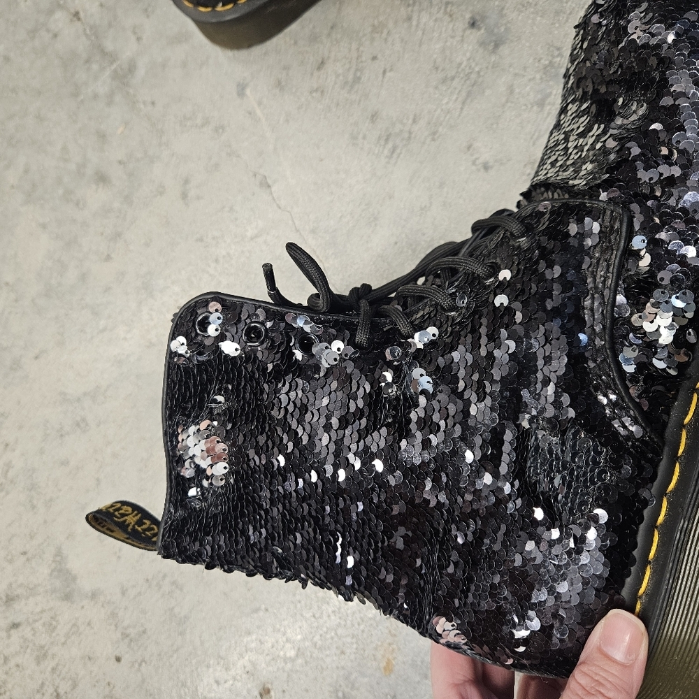 NWOB DOC MARTENS Pascal Sequin Black Boots - Picture 5 of 7